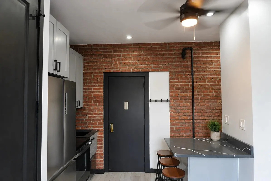 2100 2nd Avenue - Photo 6