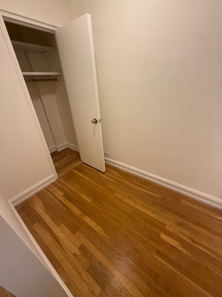 East 88th  - Photo 5
