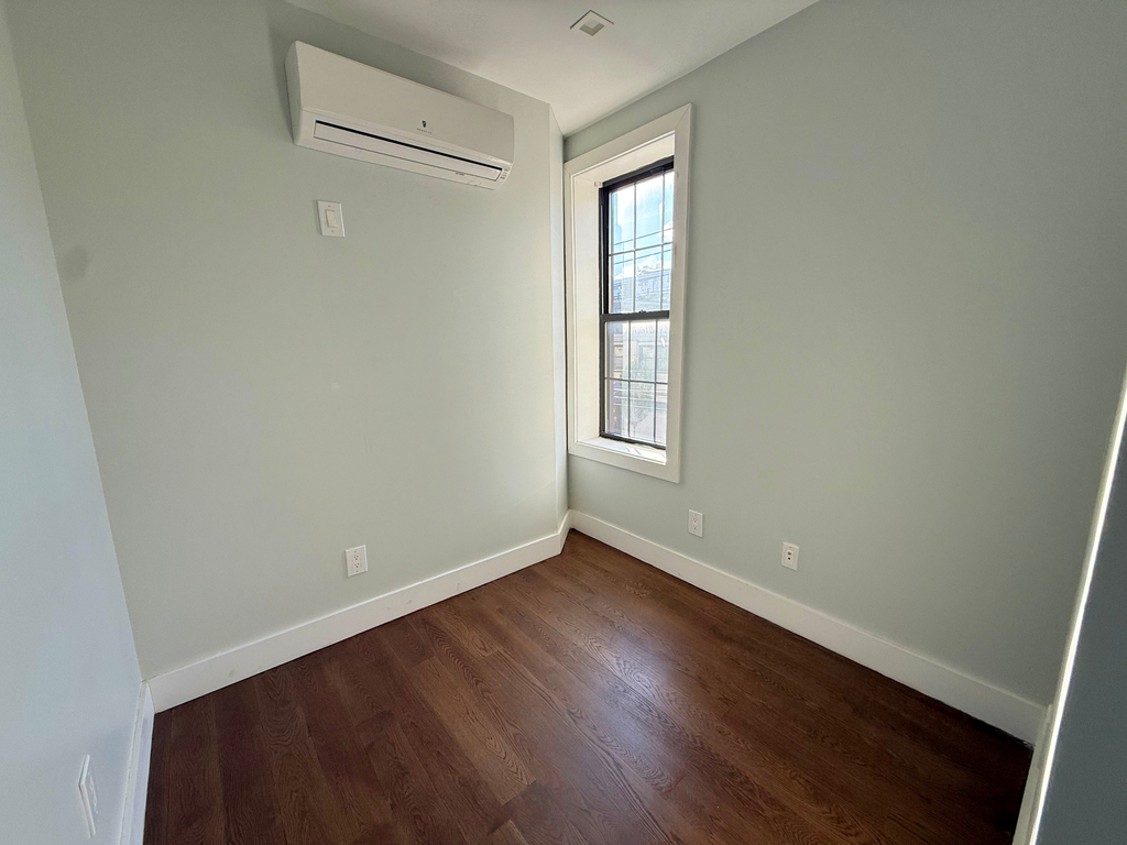 6704 60th Street - Photo 14
