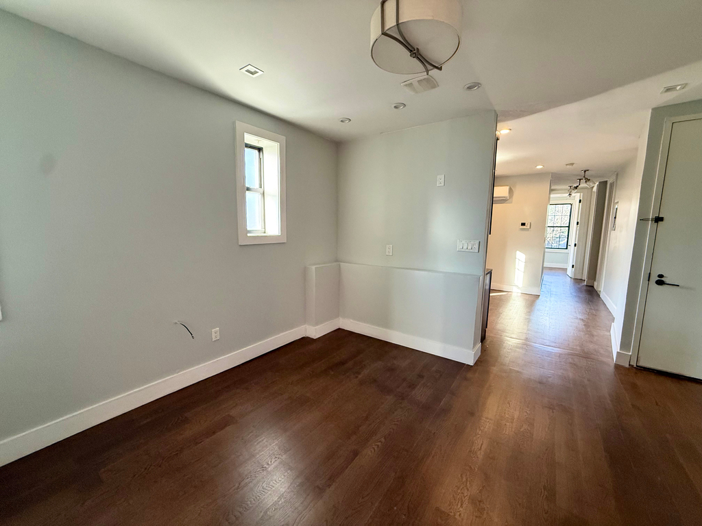 6704 60th Street - Photo 7