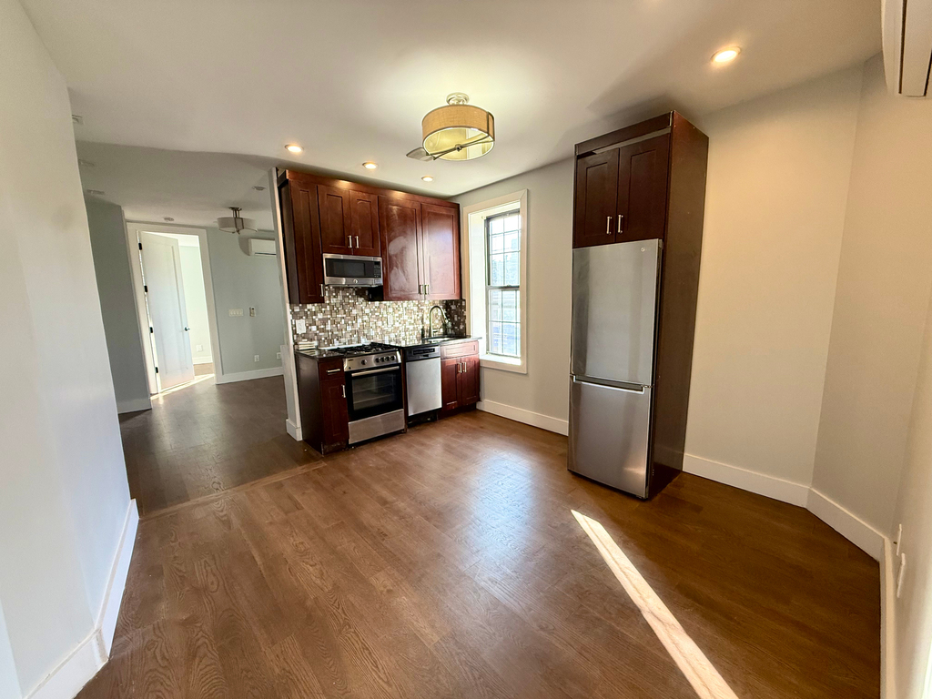 6704 60th Street - Photo 1