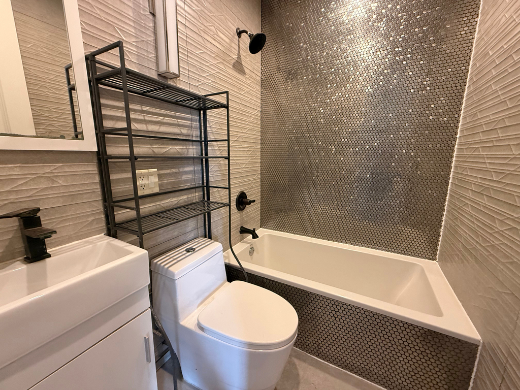 6704 60th Street - Photo 13