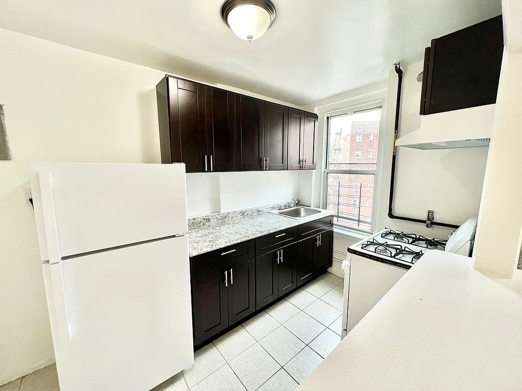 34-18 91st Street - Photo 6
