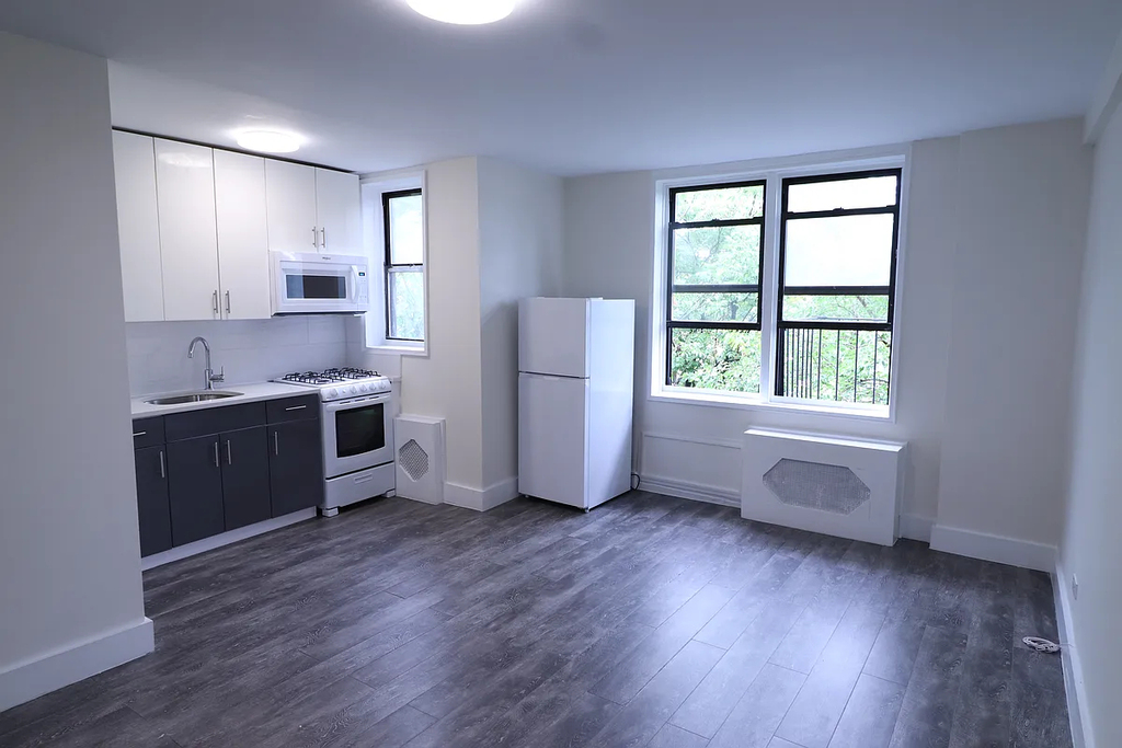 132-45 Maple Avenue - Photo 4