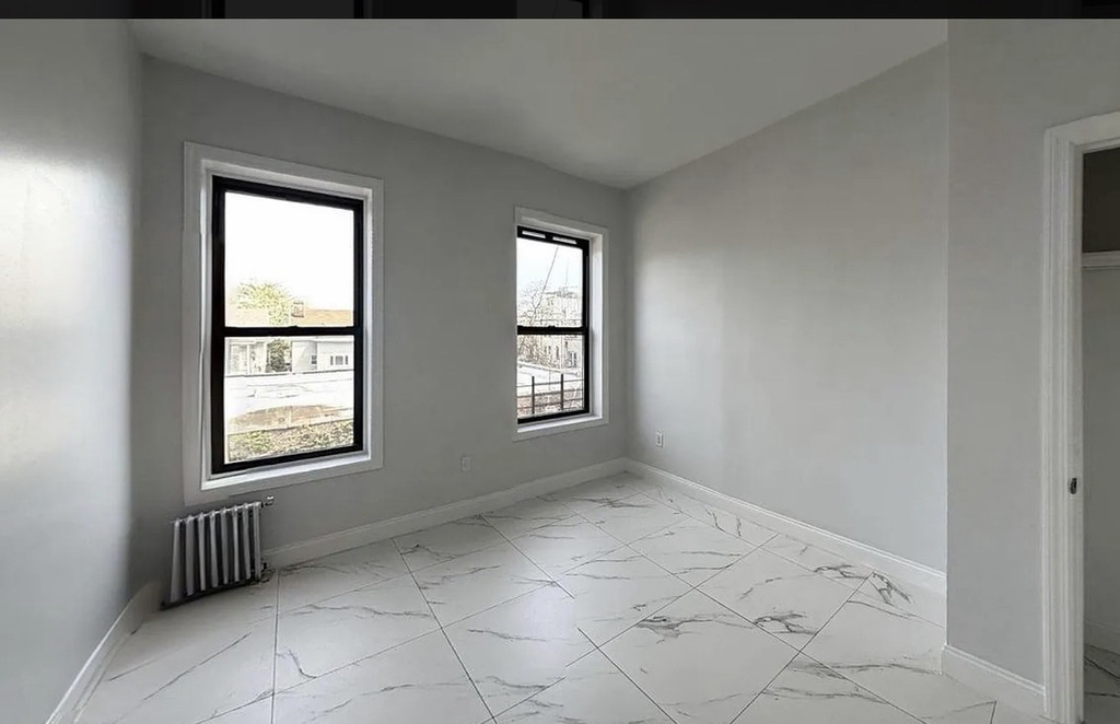 Flatbush avenue - Photo 3