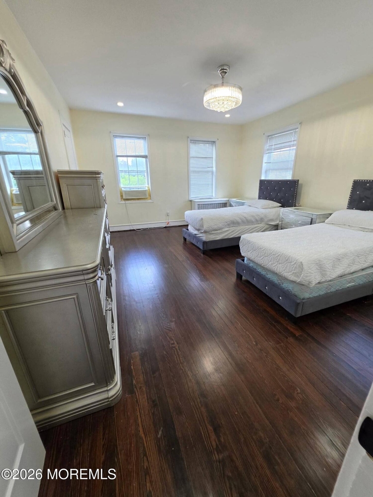9 Berg Avenue - Photo 12