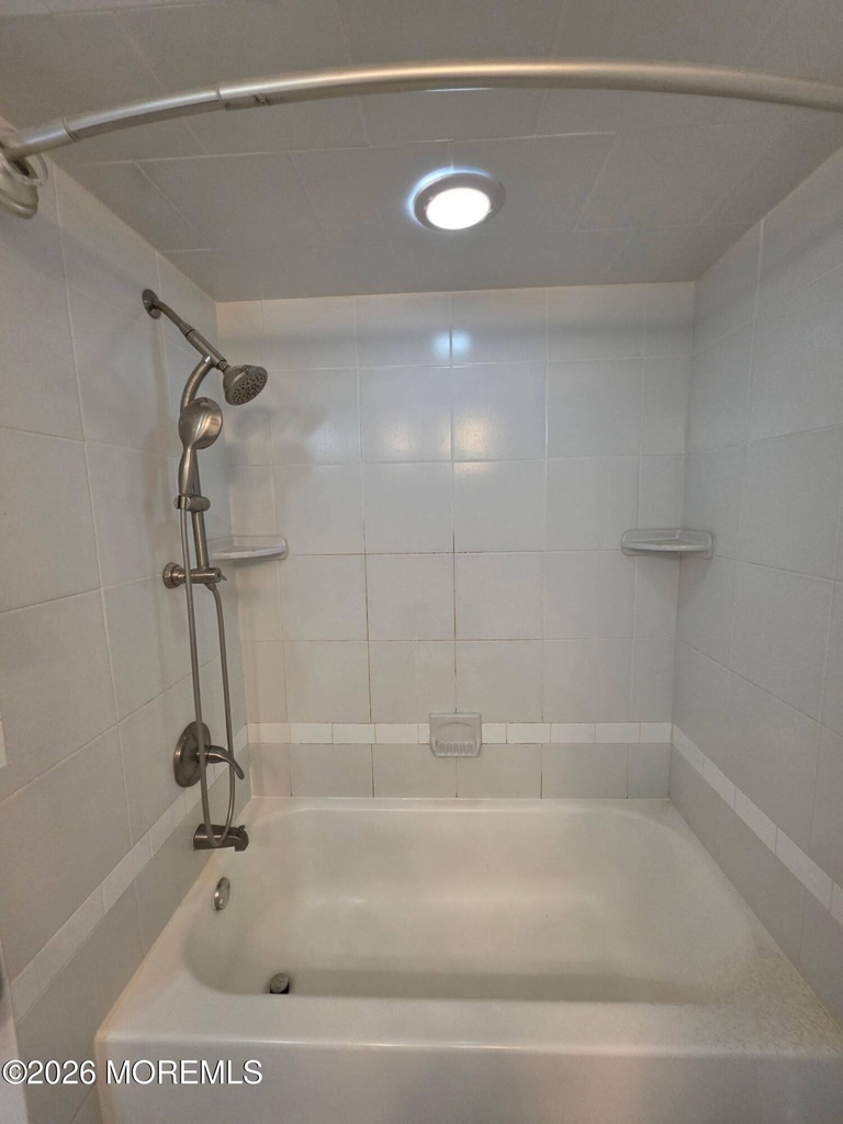 9 Berg Avenue - Photo 13