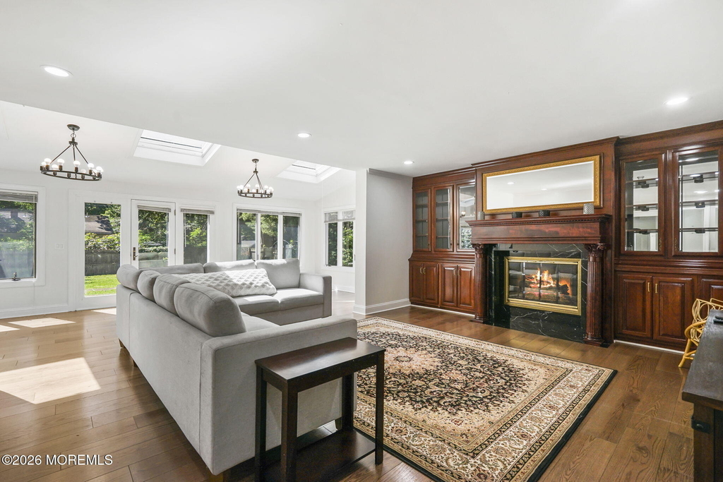 16 Phyllis Place - Photo 7