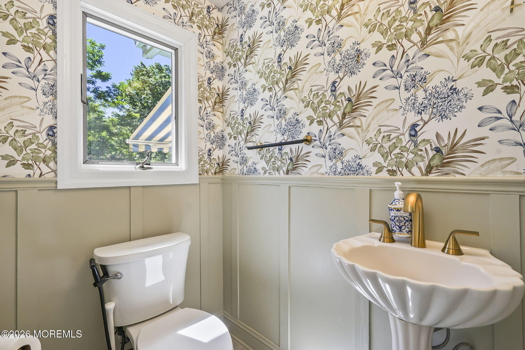 16 Phyllis Place - Photo 19