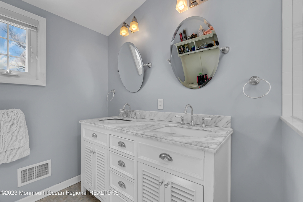 522 W Lincoln Avenue - Photo 14
