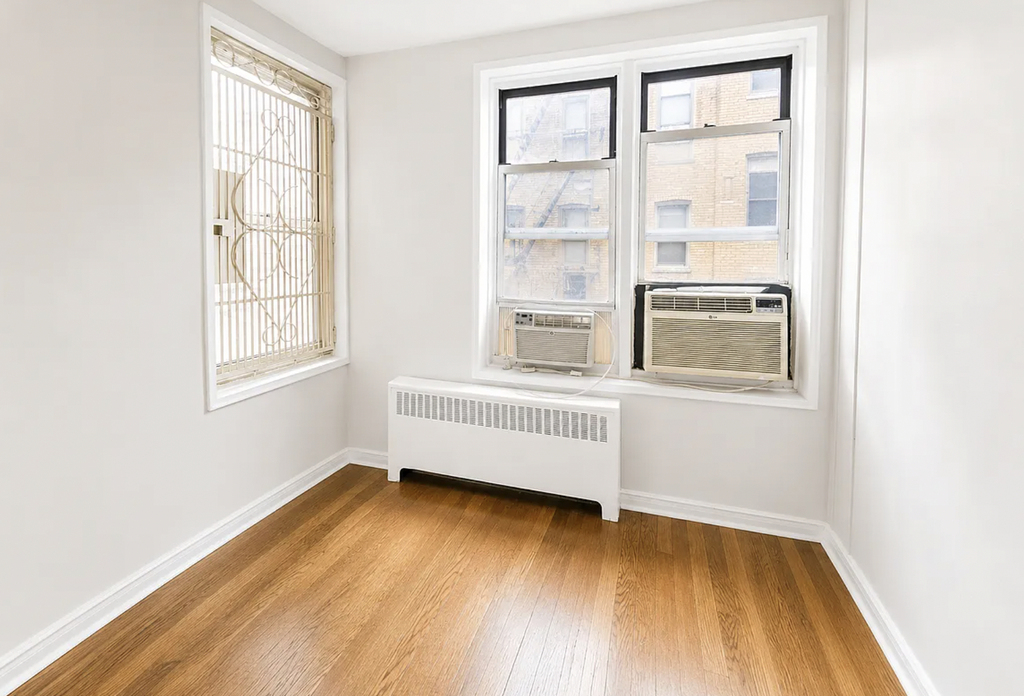 340 East 58th Street - Photo 2