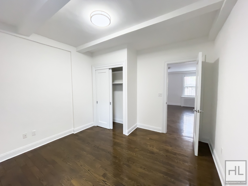 East 37 Street - Photo 0