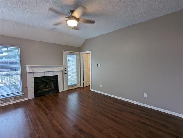 2008 Valley Falls Avenue - Photo 3