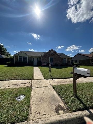 884 Bitternut Drive - Photo 0