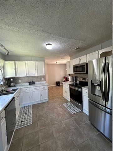 884 Bitternut Drive - Photo 4