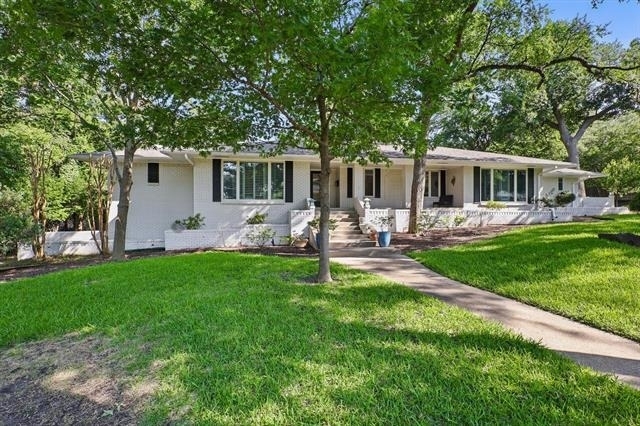 7508 Baxtershire Drive - Photo 0