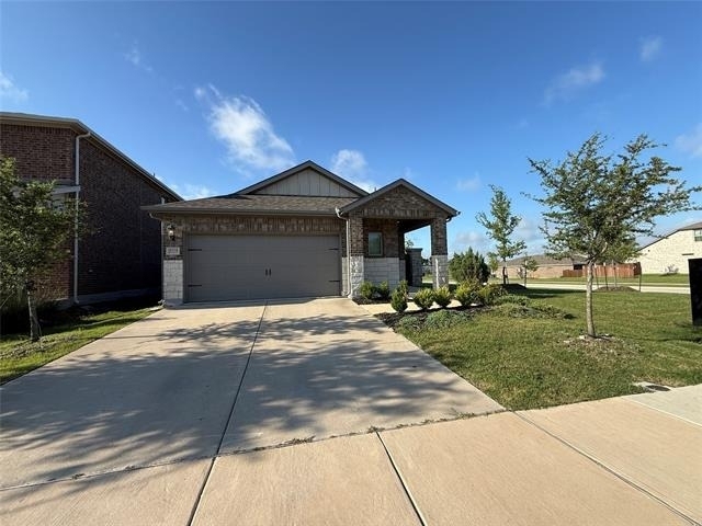 3215 Sedge Grass Drive - Photo 0