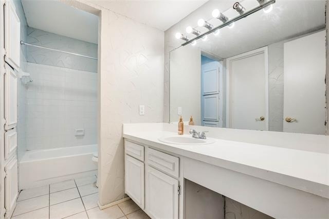 5300 Keller Springs Road - Photo 8