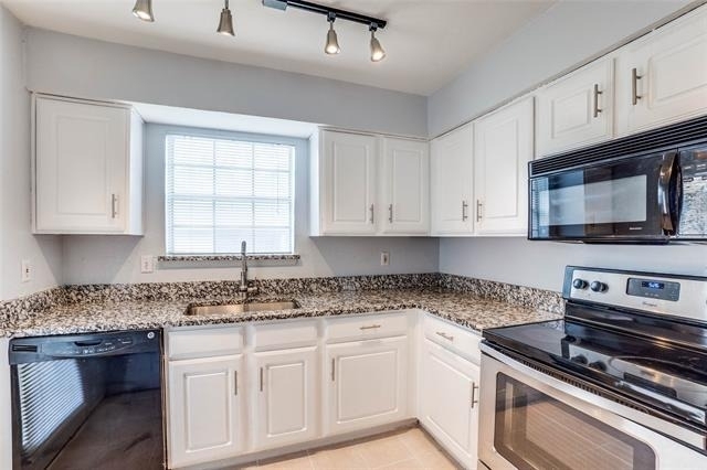 5300 Keller Springs Road - Photo 6