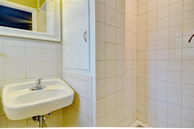 1517 Mary K Lane - Photo 17