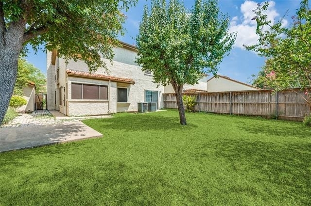 607 Mission Circle - Photo 10