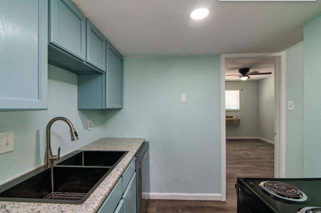 811 S Mesquite Street - Photo 2