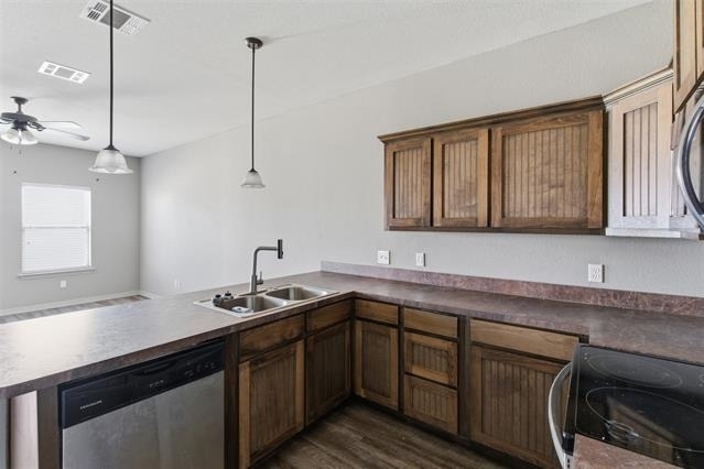 101 W Capps Street - Photo 5