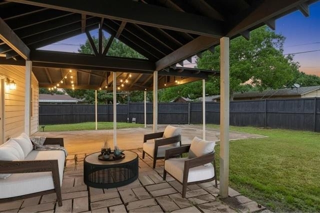8635 Strathmore Drive - Photo 24
