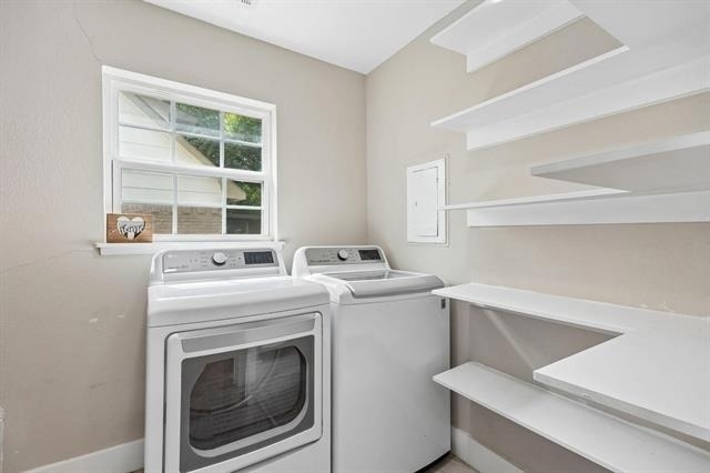 8635 Strathmore Drive - Photo 10