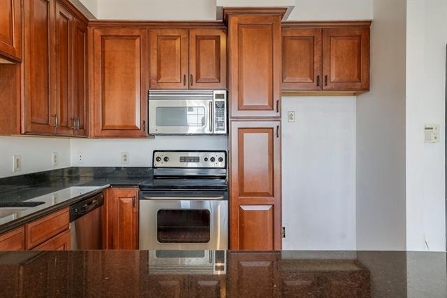 3225 Turtle Creek Boulevard - Photo 8