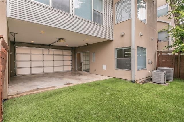 5205 Capitol Avenue - Photo 2