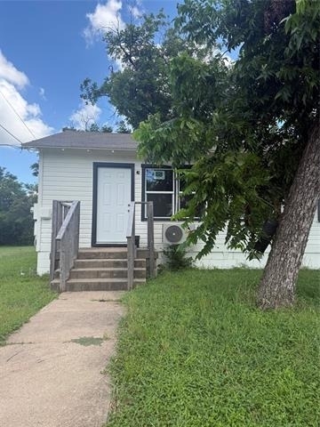 1716 Ethel Avenue - Photo 0