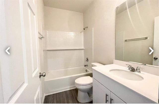 1009 Briarbush Court - Photo 17