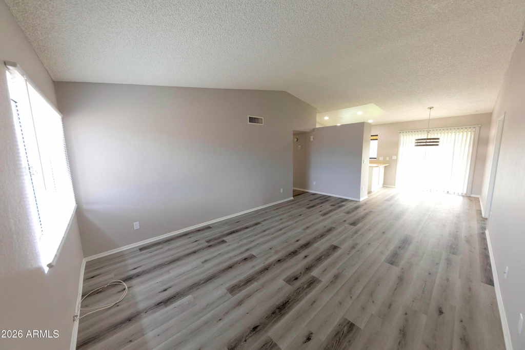 10713 W Campbell Avenue - Photo 1
