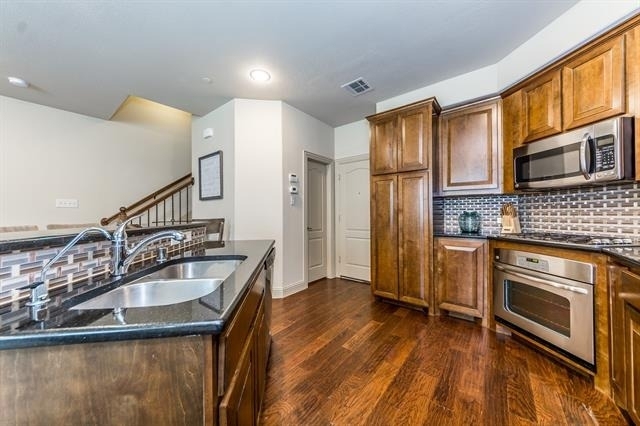 5722 Kate Avenue - Photo 4