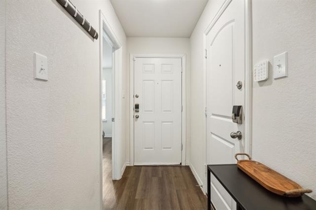 2326 Harding Street - Photo 4