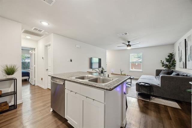 2326 Harding Street - Photo 12