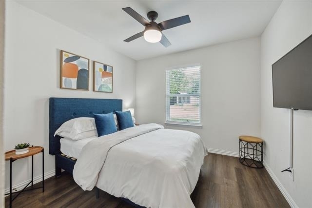 2326 Harding Street - Photo 5