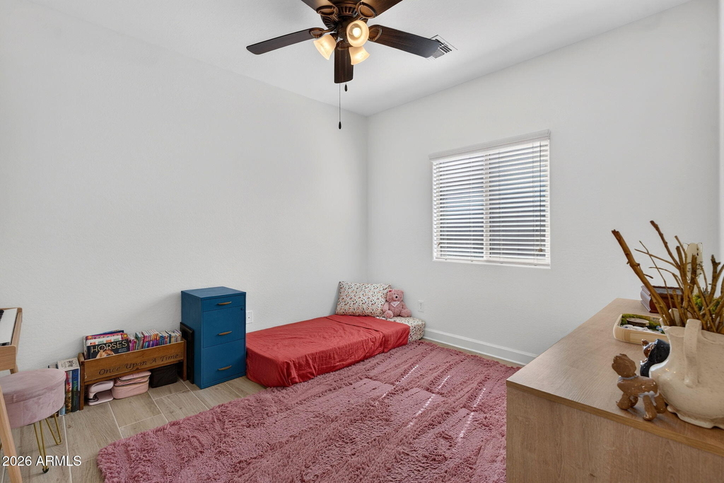 823 W Witt Avenue - Photo 10