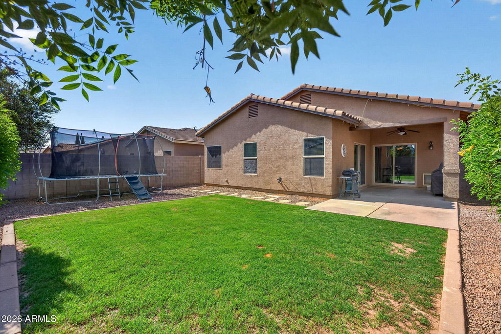 823 W Witt Avenue - Photo 16