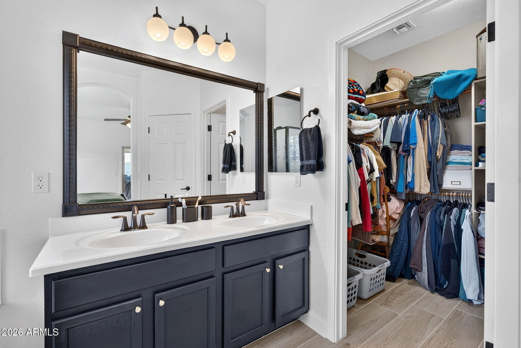 823 W Witt Avenue - Photo 8