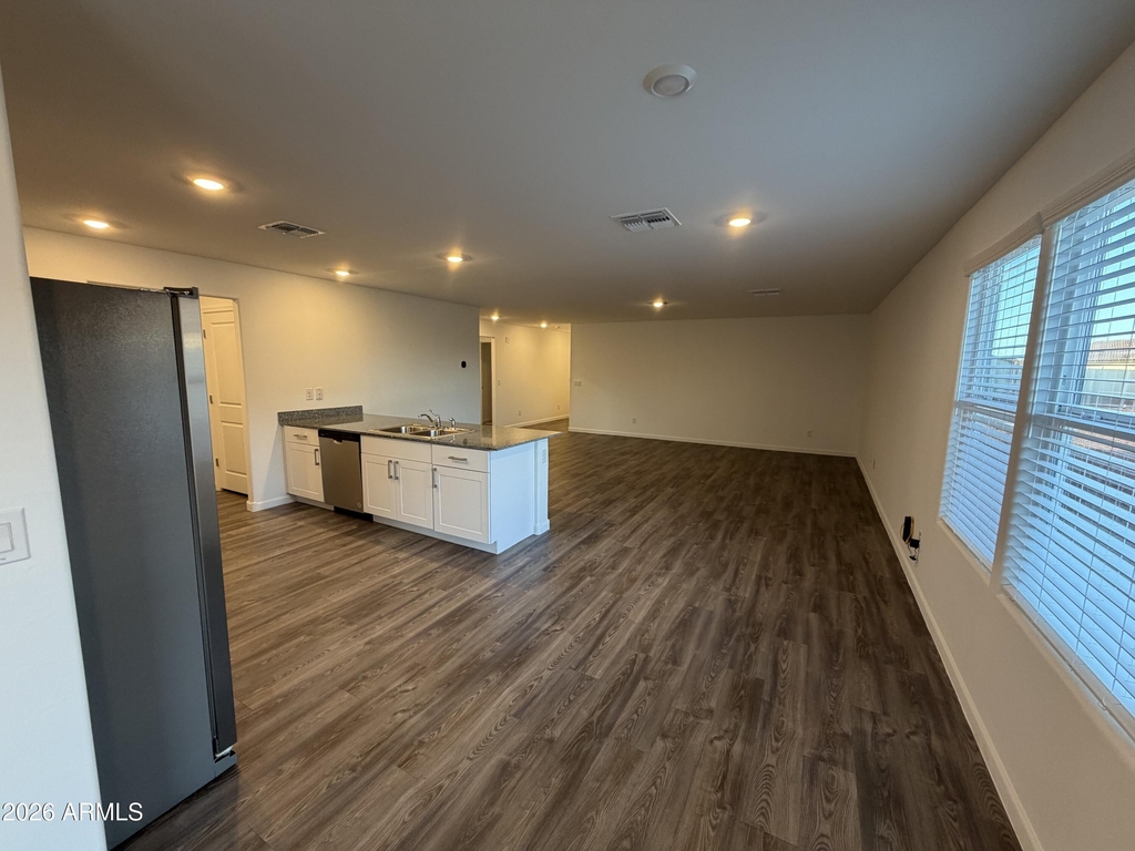1448 E Peggy Drive - Photo 6
