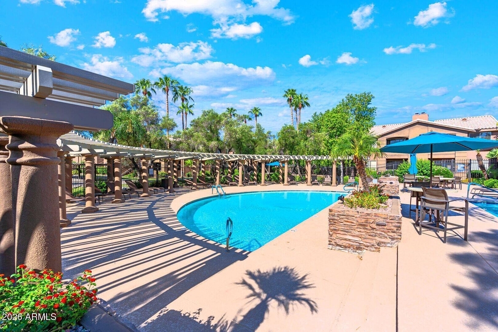 7009 E Acoma Drive - Photo 9