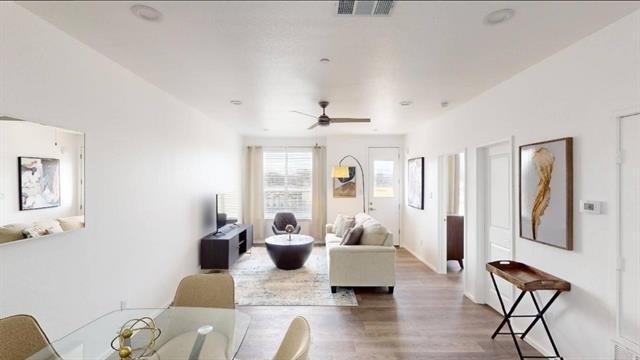 3235 Dallas Street - Photo 3