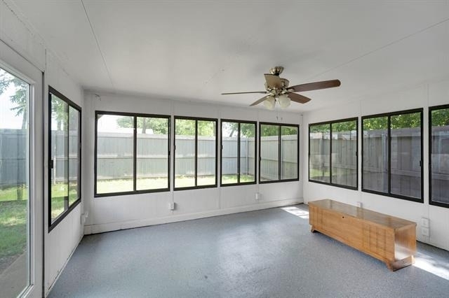 401 E Avenue G - Photo 24