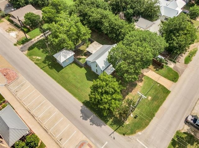 401 E Avenue G - Photo 27