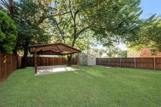 807 Hollywood Avenue - Photo 36