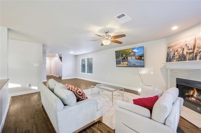 10101 Benwick Drive - Photo 2