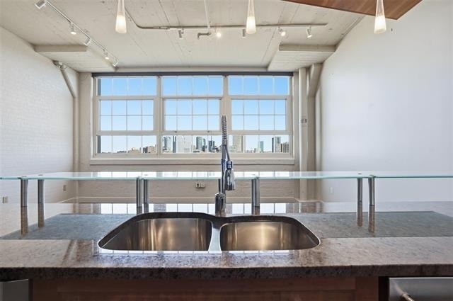 2600 W 7th Street - Photo 15