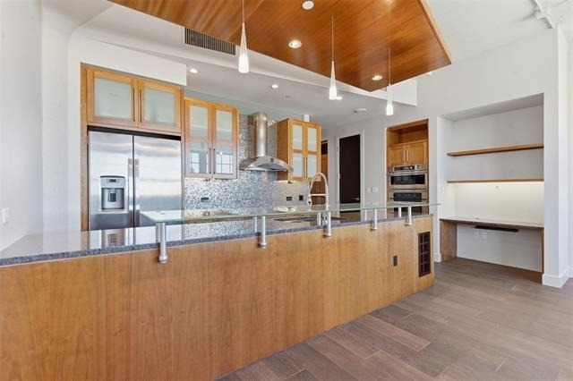 2600 W 7th Street - Photo 2